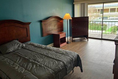 A shelter room in the SHARE Bridge Bed program