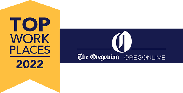 Una insignia de The Oregonian que dice "Top work places 2022" (Los mejores lugares para trabajar)